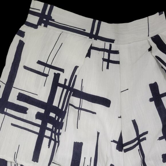 Latiste by Amy Shorts Blue White High Waist Layered Flounce Tap Pant Size Small - Picture 3 of 14